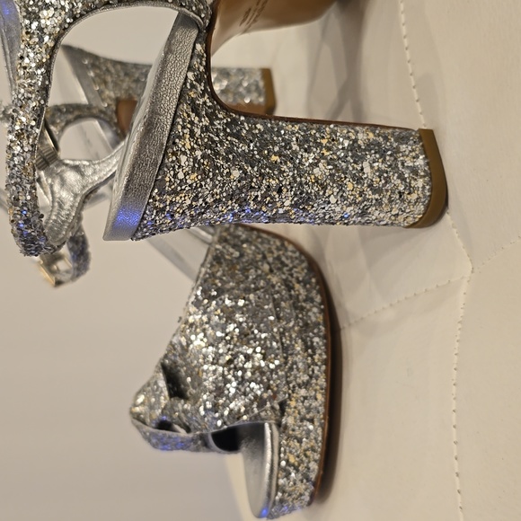 KATE Spade Glitter Miya Silver Cinderella 8 Sandals Heels Rhinestone Shoes NEW - Picture 6 of 13